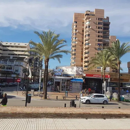 Las Palmeras Towers
